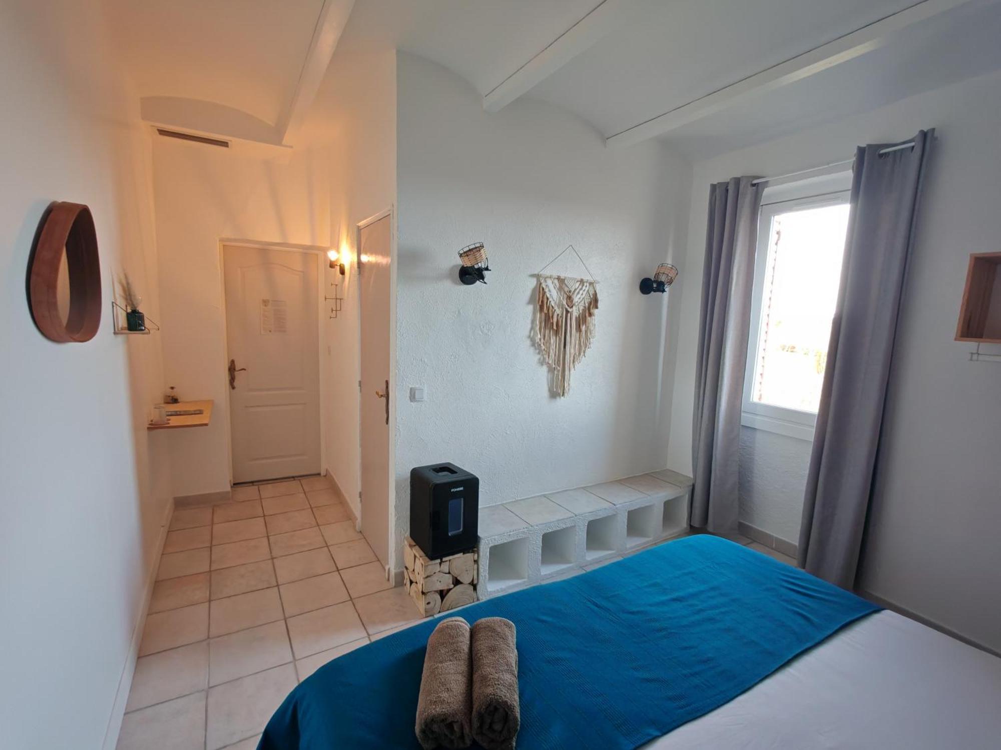 Mas La Belle Ambroise - Chambres D'Hotes Et Gite Saint Ambroix Bagian luar foto